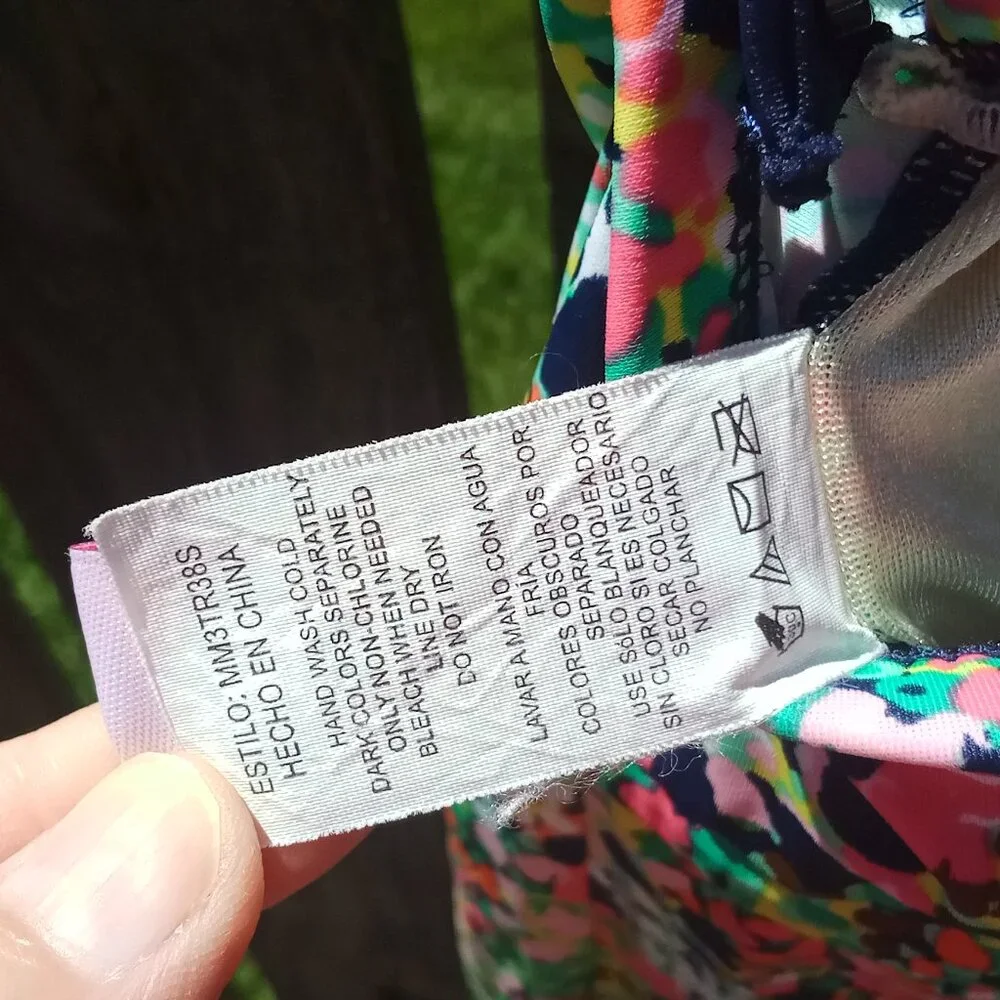 Rose Marie Reid Swimsuit One Piece Modest Print Size 12 Multicolor Padded - Picture 14 of 14